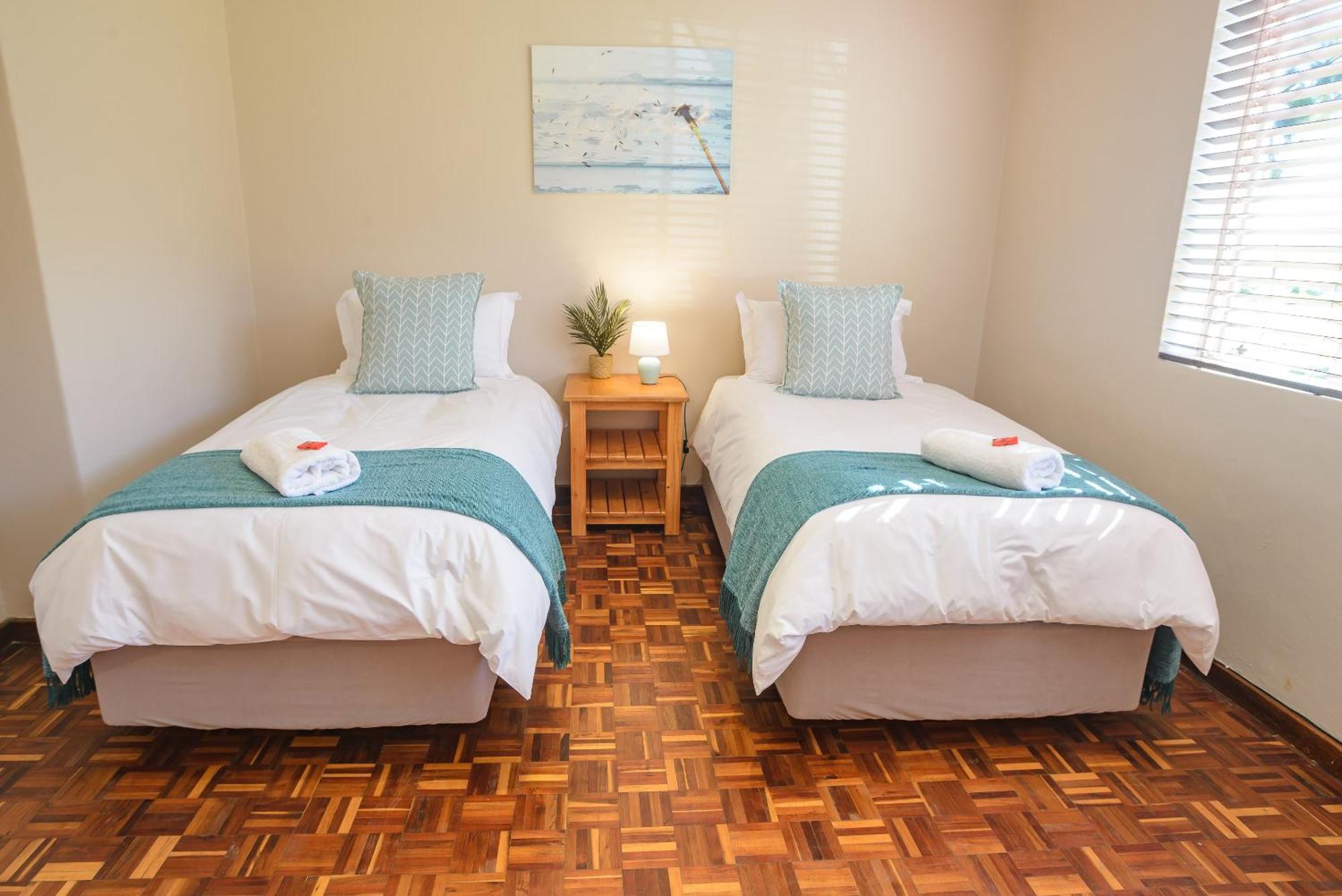 Oorvloed Guesthouse Swellendam Bagian luar foto