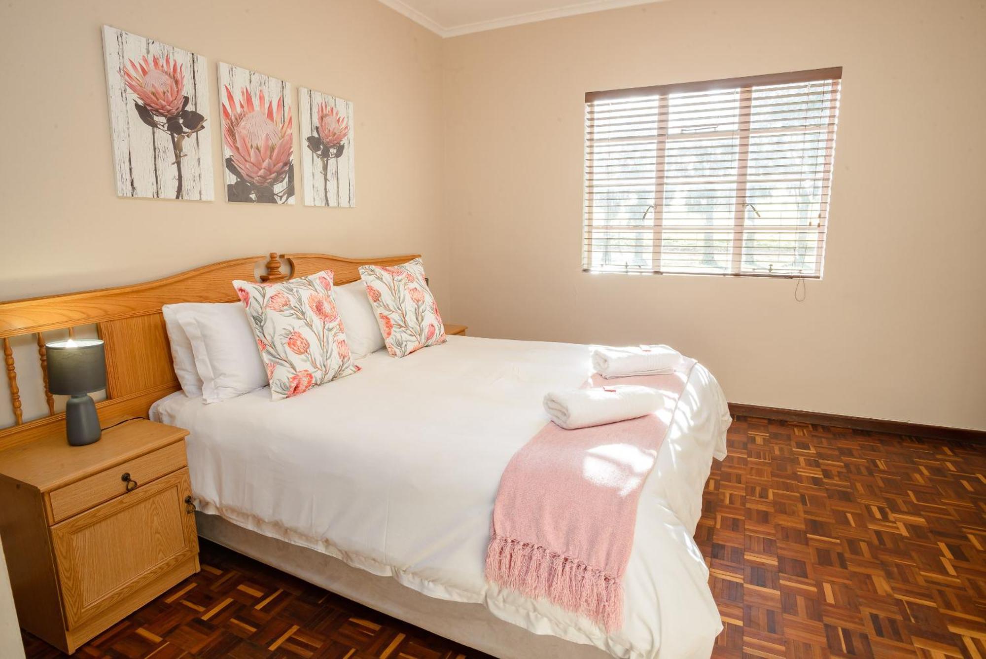 Oorvloed Guesthouse Swellendam Bagian luar foto
